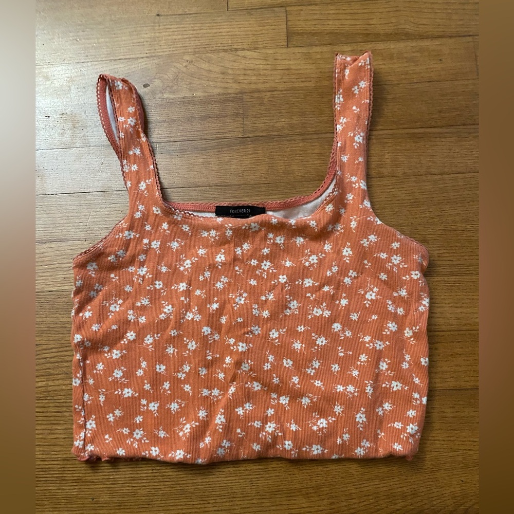 Forever 21 Women’s size: L pinkish- orange and white crop tank top